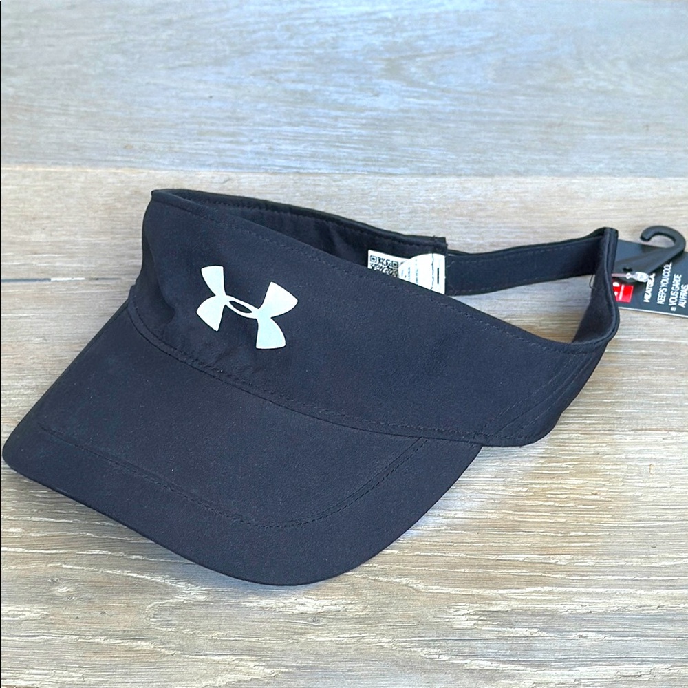 Under Armour Black Reflective Heatgear Water Resistant Athletic Running Visor